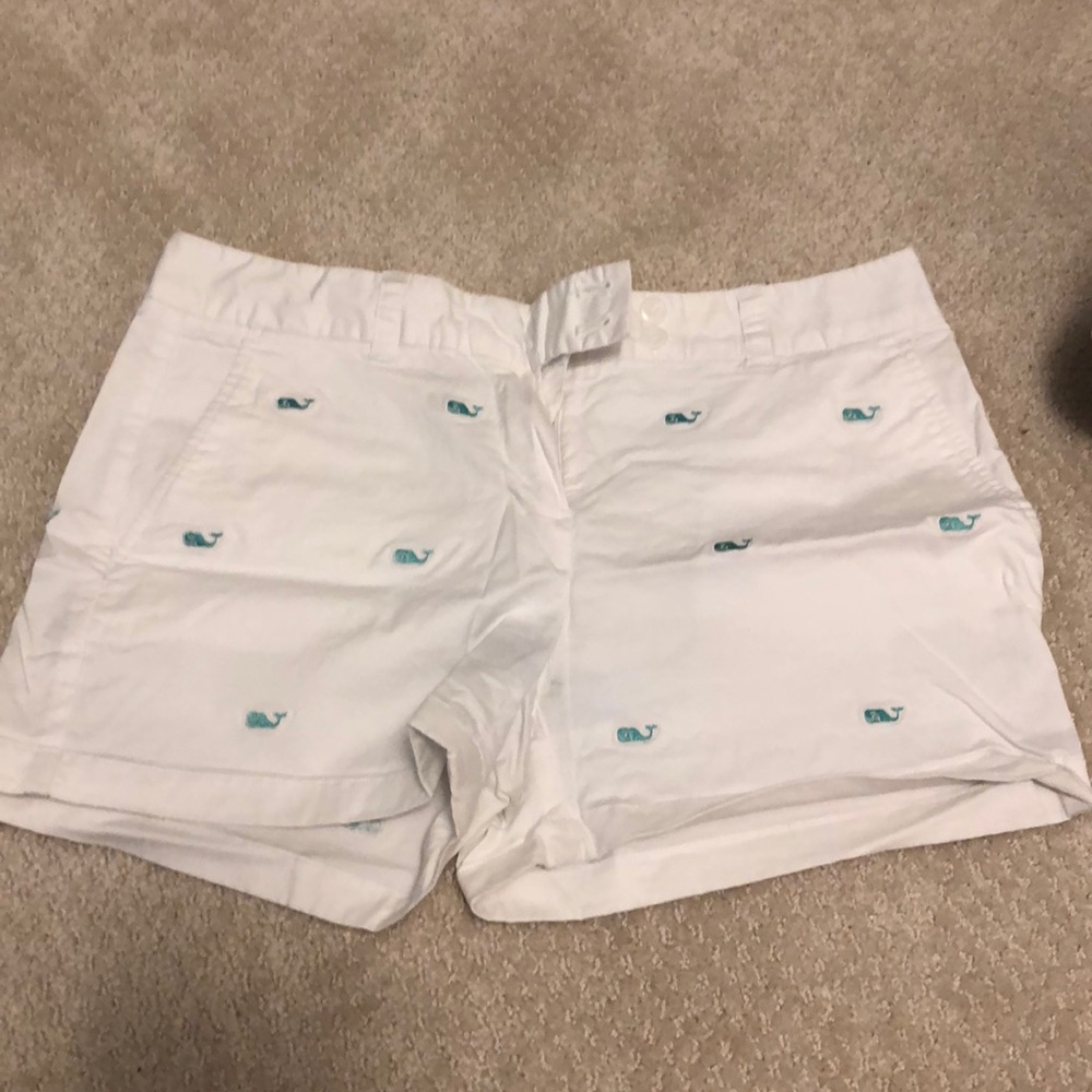 Vineyard Vines shorts
